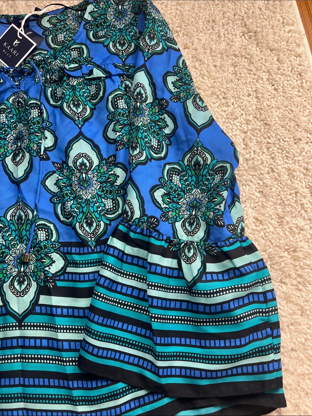 WOMENS KAARI BLUE FLORAL BORDERS TOP SIZE XL NWT - Picture 4 of 14